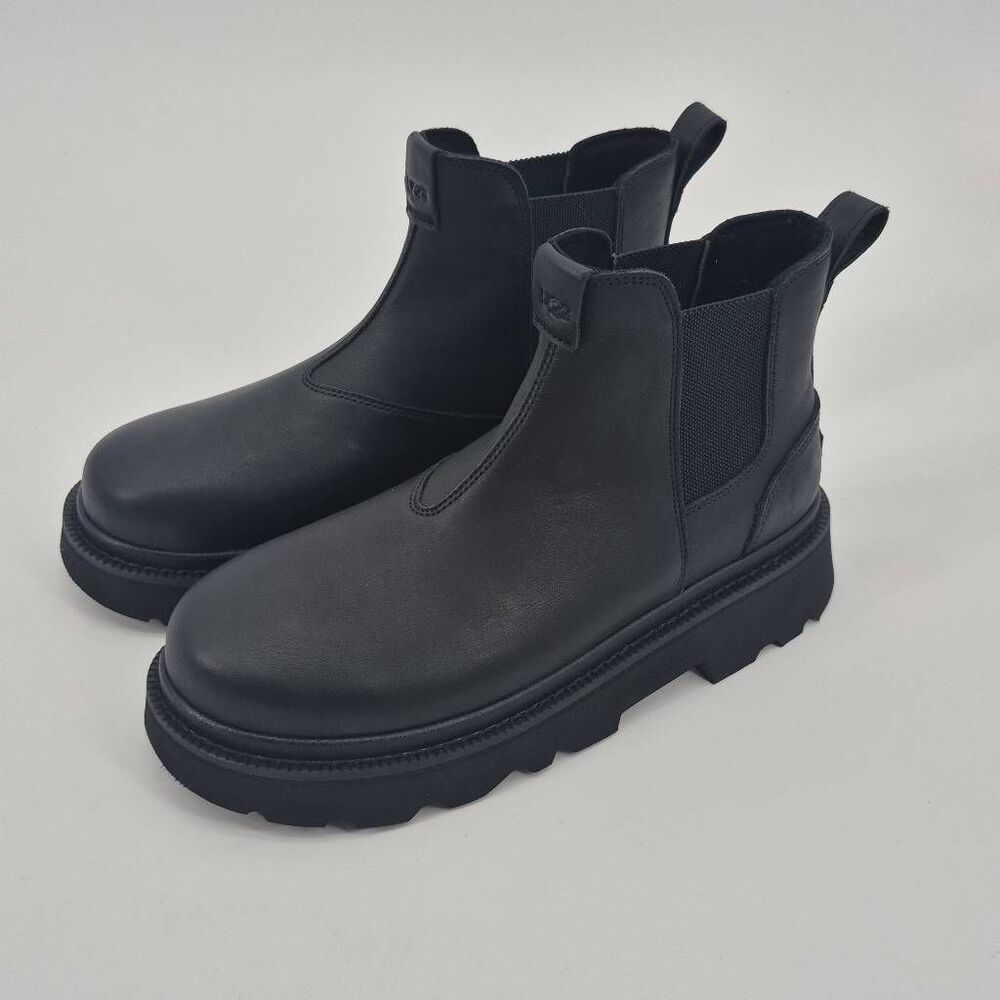 UGG Men's Size 10.5 Chelsea Lug Leather Boots Black